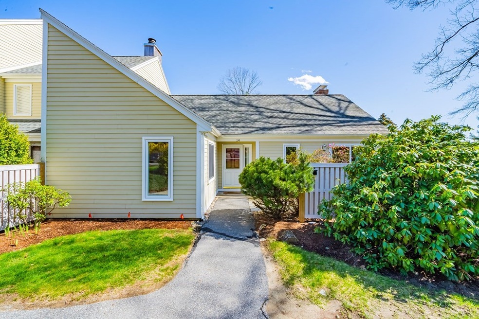 14 Drummer Boy Way unit 14, Lexington, MA 02420 - photo 1