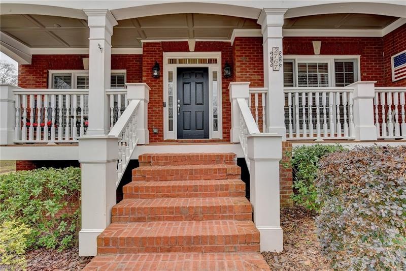 AMAZING Rocking Chair Front Porch!