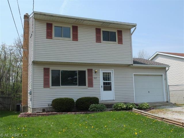 3 bedroom, 1.5 bath home with 1 car garage in Mass