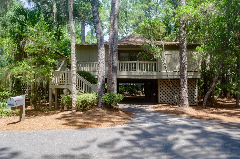 1071 Sparrow Pond