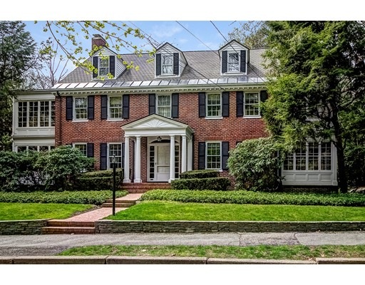 27 Bishopsgate Rd, Newton Center, MA 02459 - photo 1