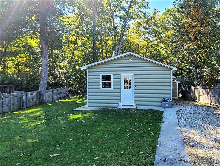 28 Lippitt Ave, Cumberland, RI 02864 - photo 1