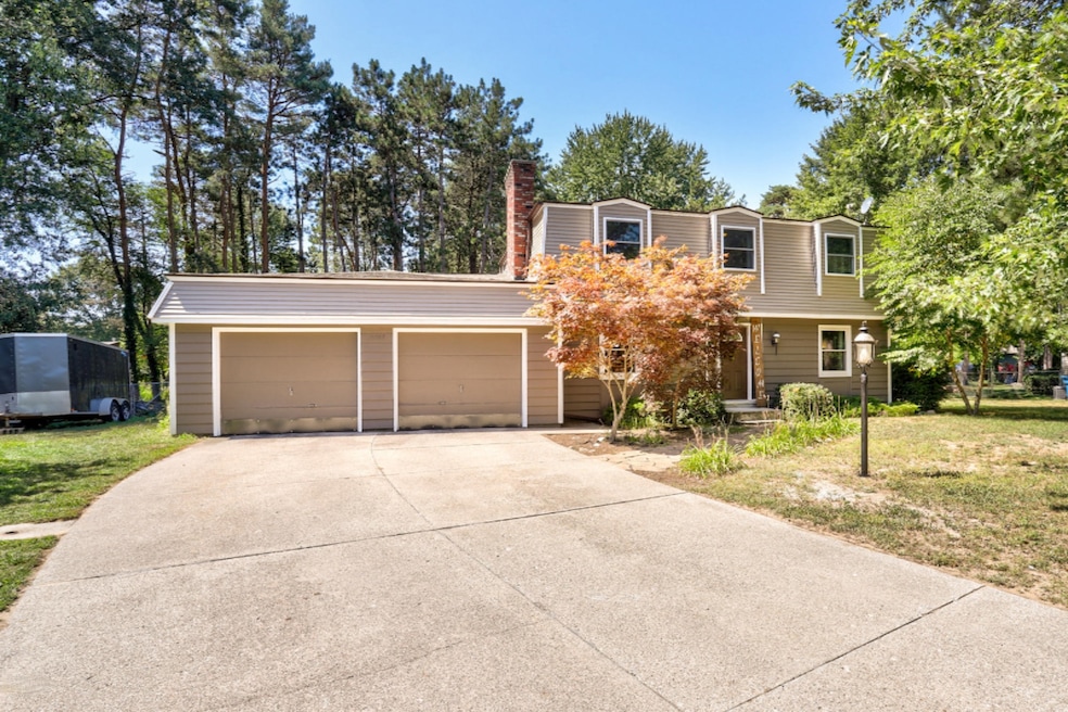 15385 Concord Dr, Spring Lake-2
