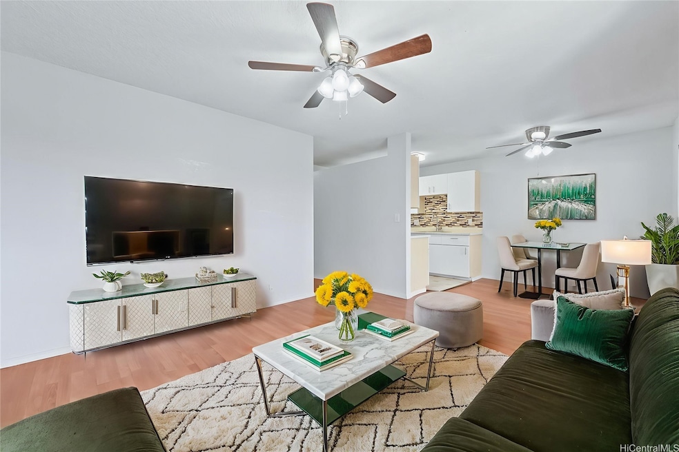 94-716 Paaono St unit X6, Waipahu, HI 96797 - photo 1