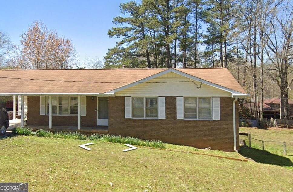 6057 Pinecreek Rd, Forest Park, GA 30297 - photo 1