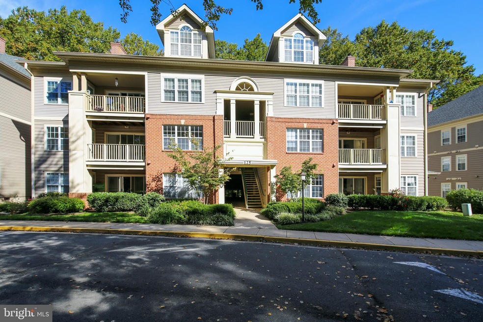125 Timberbrook Ln unit 201, Gaithersburg, MD 20878 - photo 1