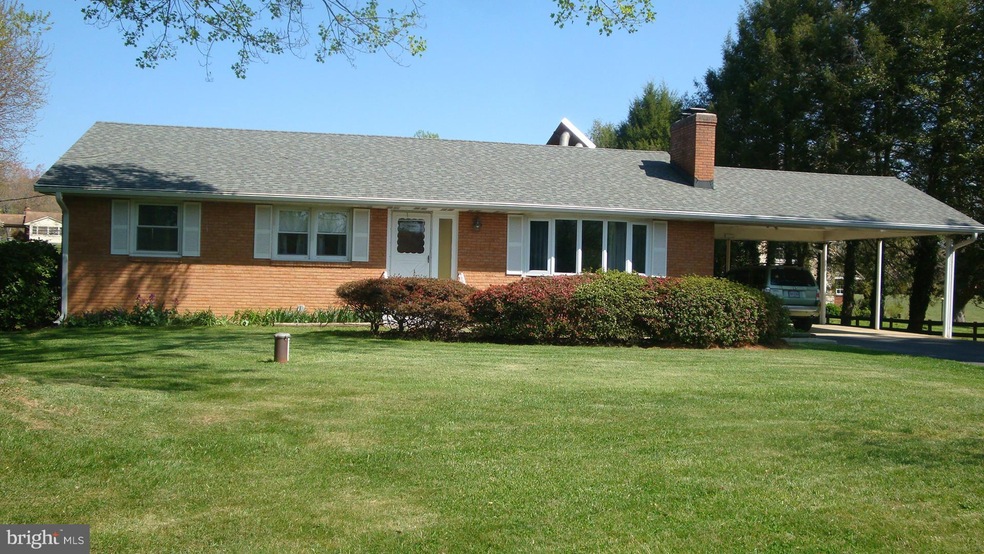 10705 Lake Jackson Dr, Manassas, VA 20111 - photo 1