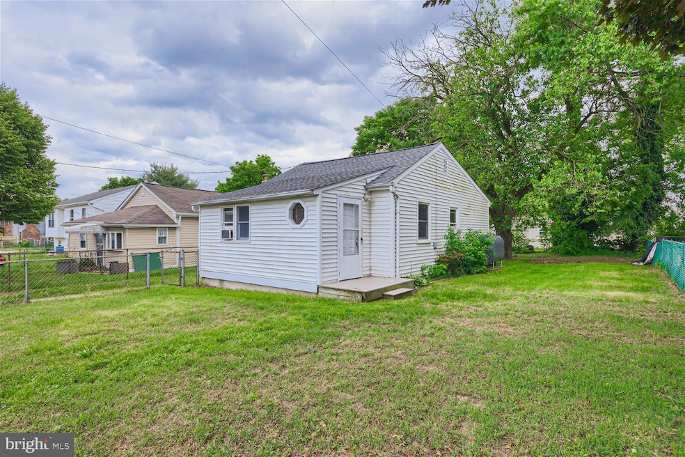 7922 W End Dr, Orchard Beach, MD 21226 - photo 1