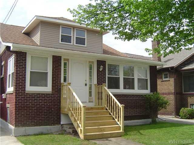 Exterior Front BRICK FRONT