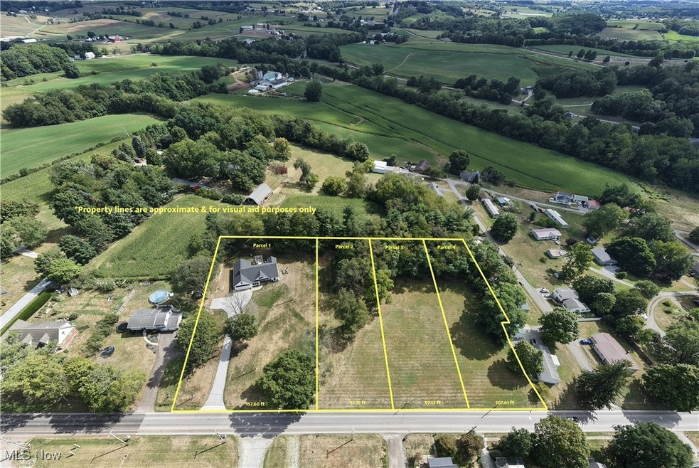 591 N Mill St unit D, Fredericksburg, OH 44627 - photo 1