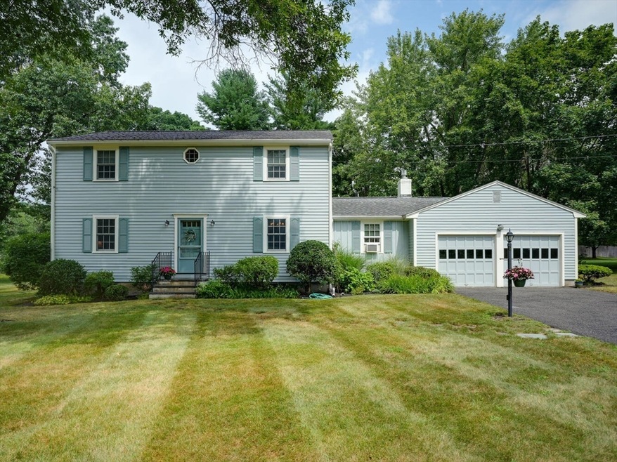 77 Colonial Rd, Medfield, MA 02052 - photo 1
