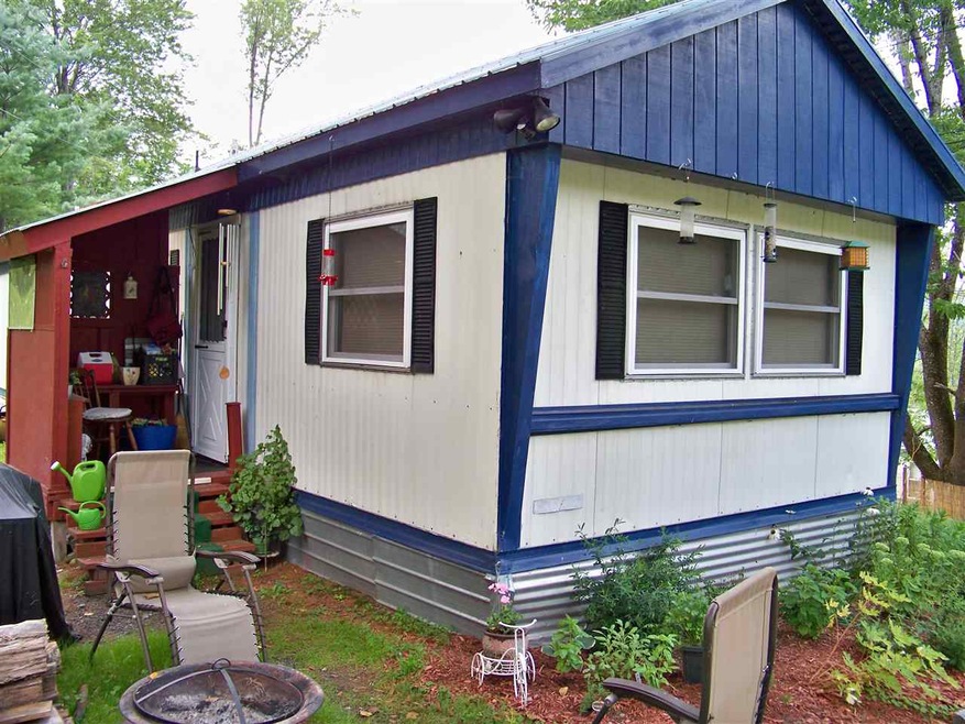 86 Nh Route 4a unit 15U, Lebanon, NH 03766 - photo 1