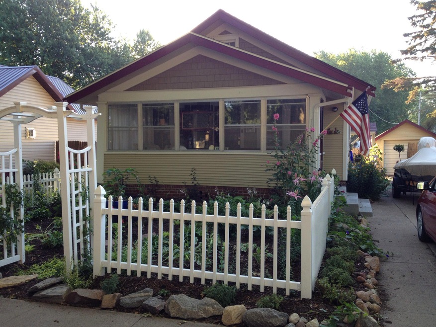 1316 Carroll St Front