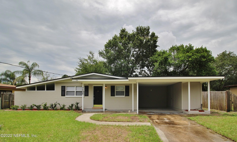 7532 Canaveral Rd, Jacksonville, FL 32210 - photo 1