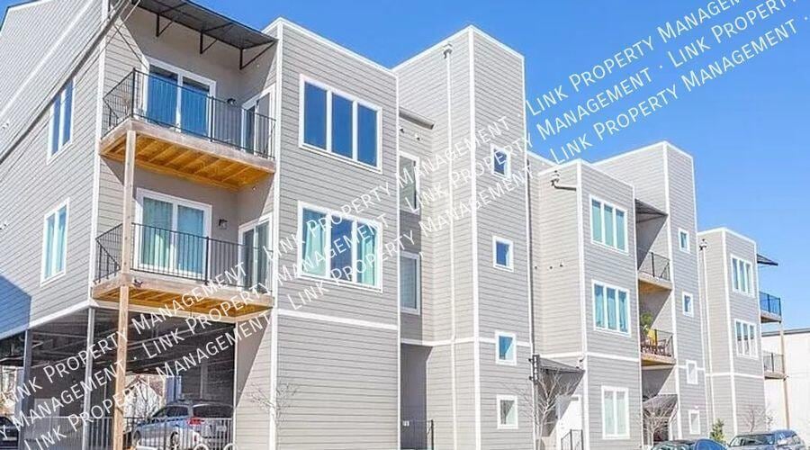 For Rent $1,995/month