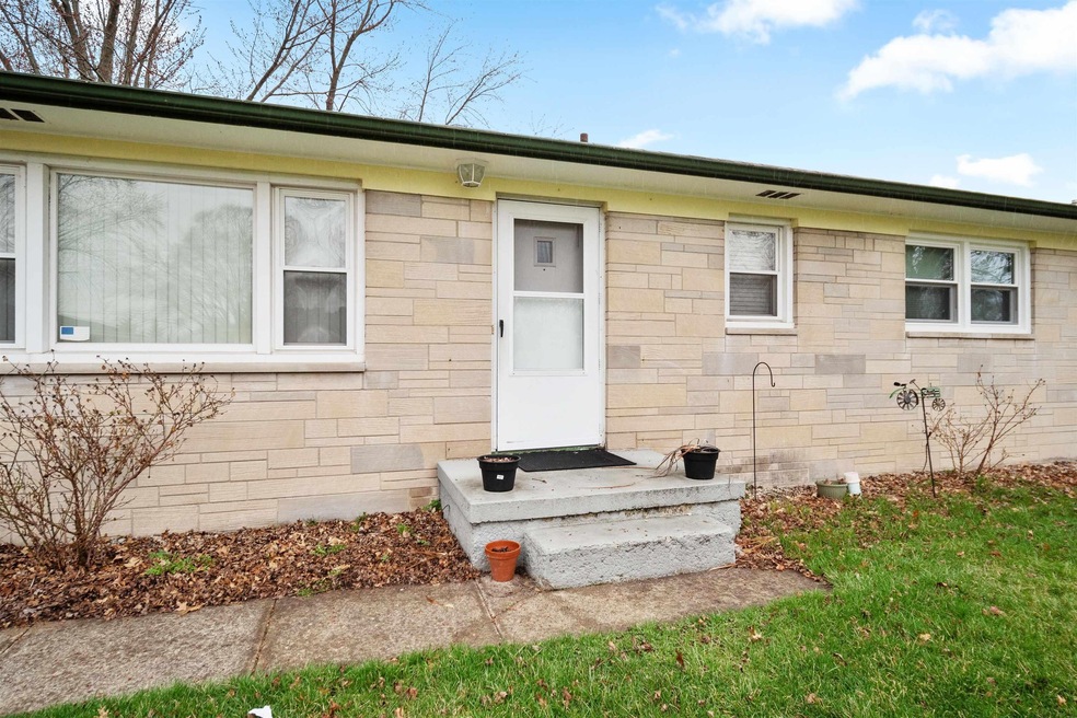 701 N Melching Dr, Ossian, IN 46777 - photo 1