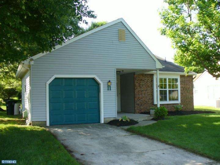 11 Niland Ln, Woodbury, NJ 08096 - photo 1