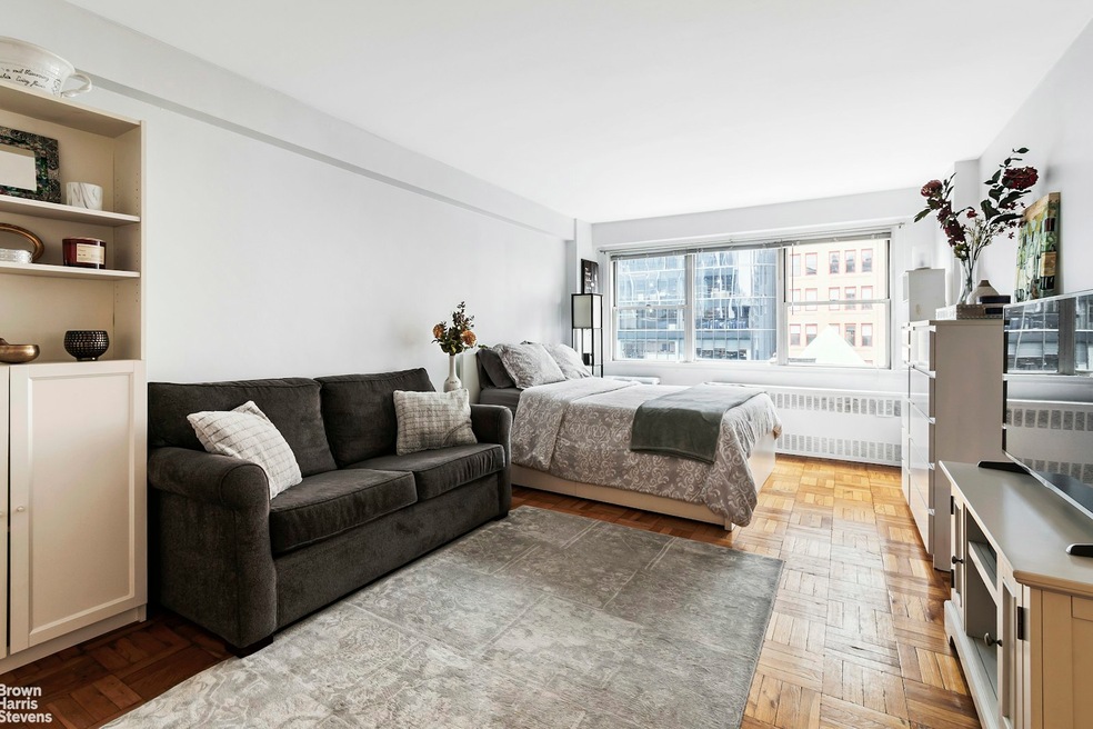 Convention Overlook unit 12J, New York, NY 10001 - photo 1