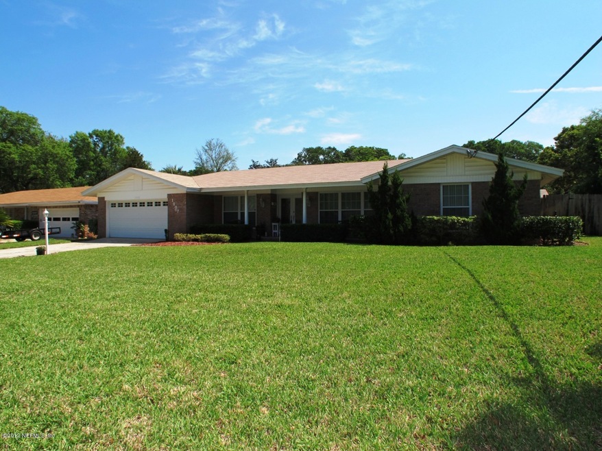 1007 Park Forest Ln, Jacksonville, FL 32211 - photo 1