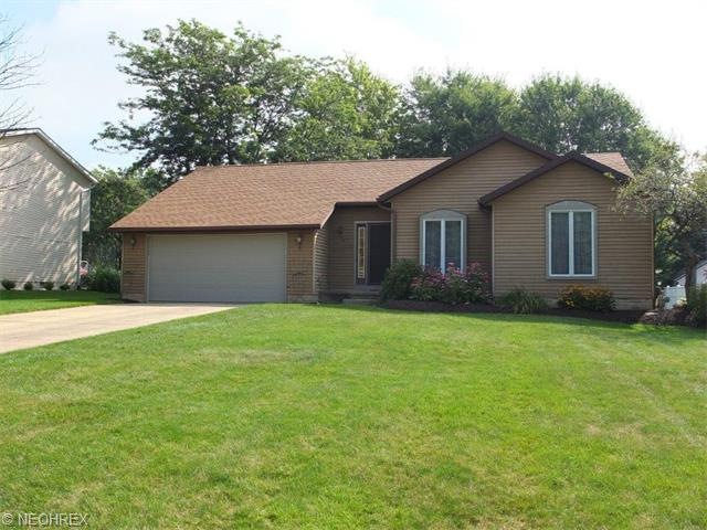 Move in ready 3 bedroom, 2 full bath ranch with op