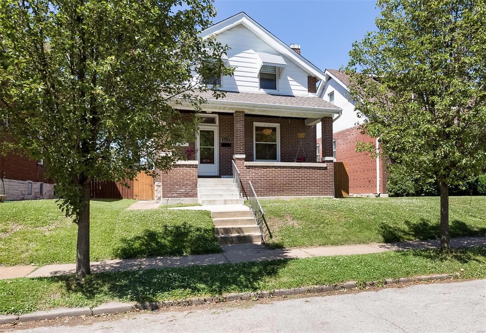 5233 Devonshire Ave, Saint Louis, MO 63109 - photo 1