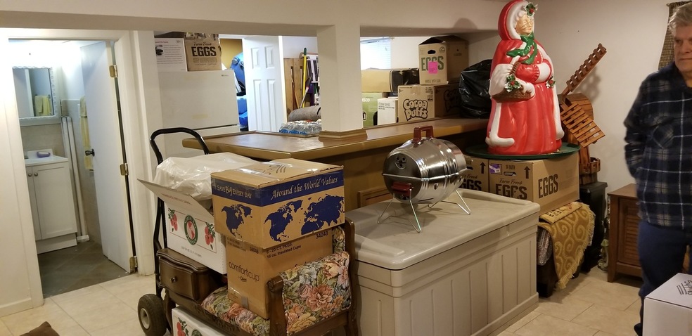 2717 N Mcaree Rd, Waukegan, IL 60087 - photo 1