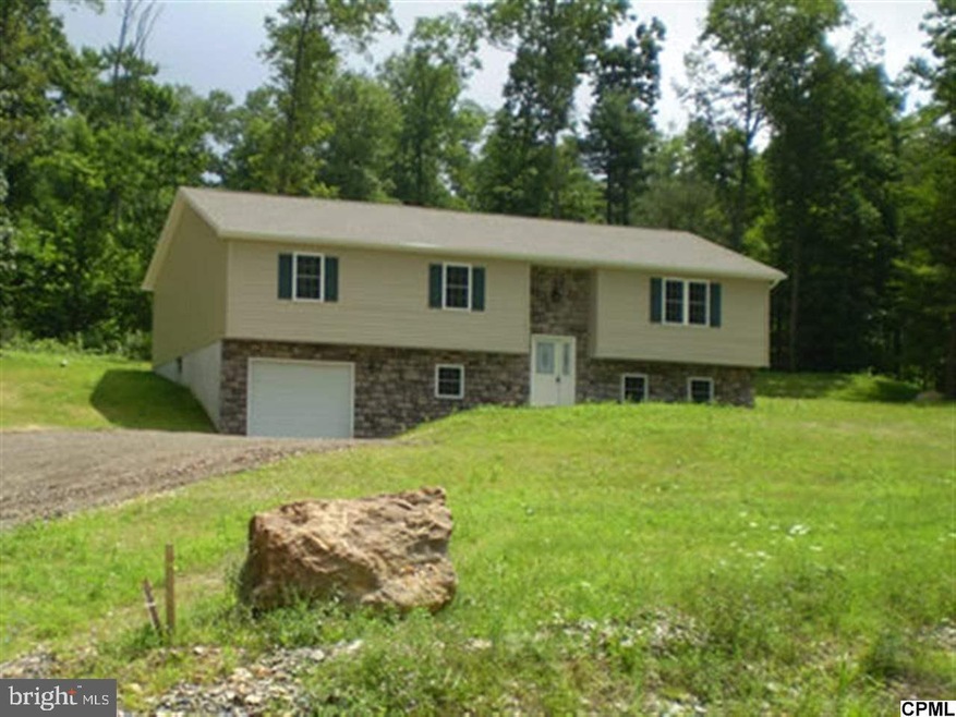 1075 Mckeehan Rd unit 5, New Bloomfield, PA 17068 - photo 1