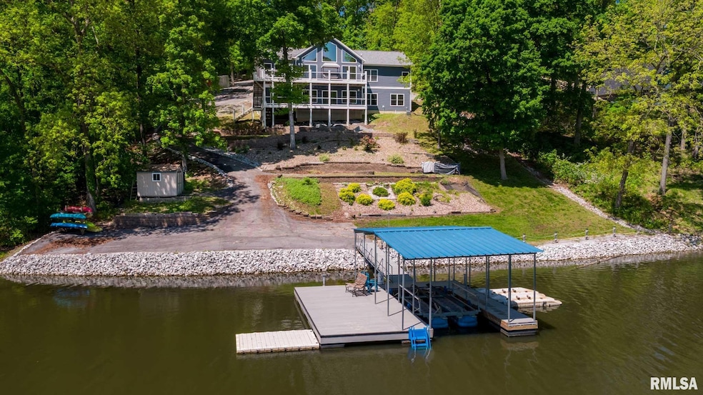 For Sale $950,000