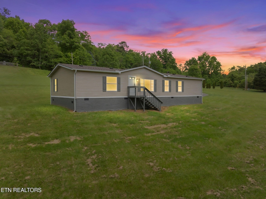 2-web-or-mls-2011 Dumplin Loop Road-50