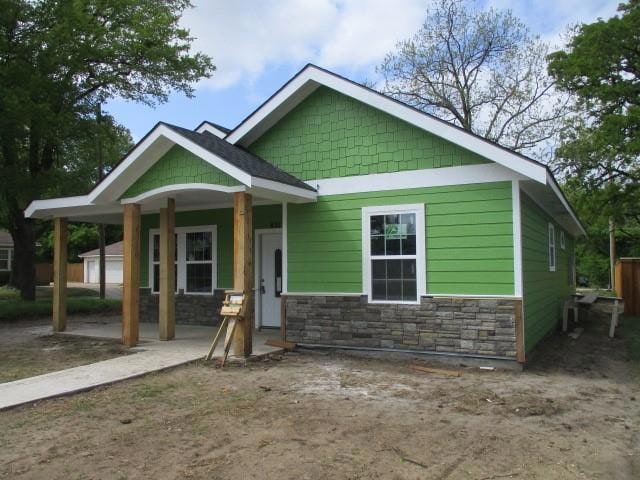 831 W Bond St, Denison, TX 75020 - photo 1