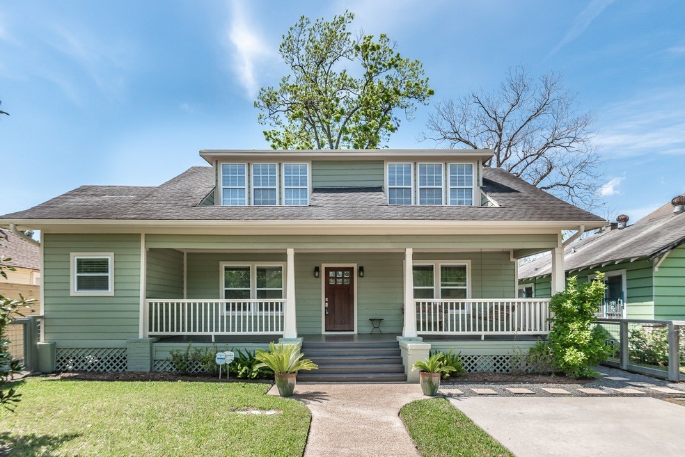 1531 Harvard St, Houston, TX 77008 - photo 1