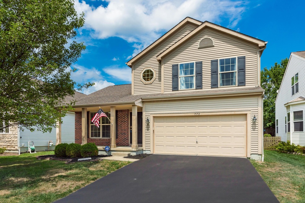 1572 Grove Hill Dr, Columbus, OH 43240 - photo 1