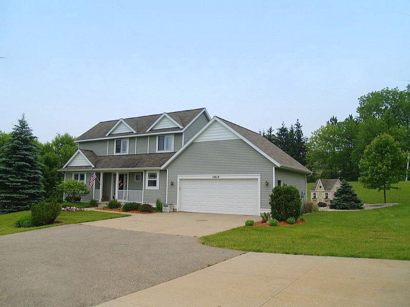 10614 Eastern Ave SE unit SE, Wayland, MI 49348 - photo 1