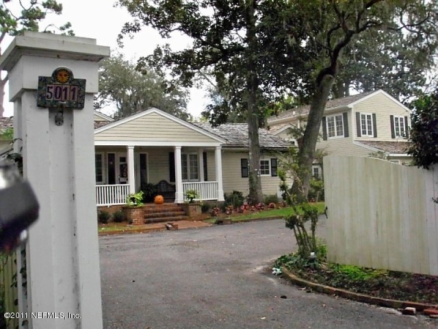 5011 Ortega Farms Blvd, Jacksonville, FL 32210 - photo 1