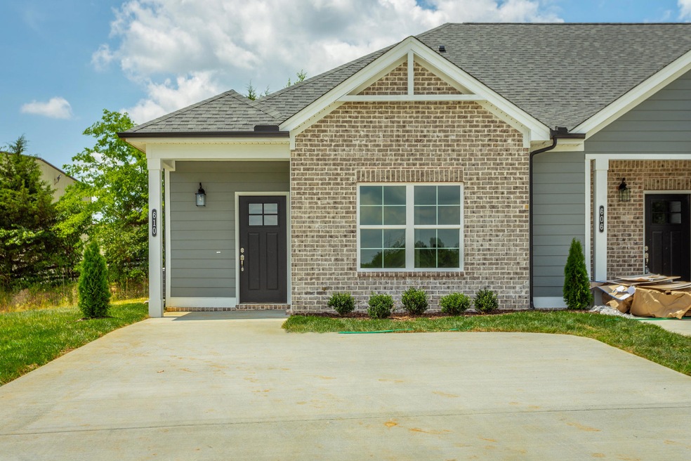 598 Bellingham Dr. NE HD-1