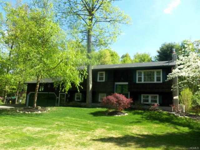 54 Depalma Dr, Highland Mills, NY 10930 - photo 1