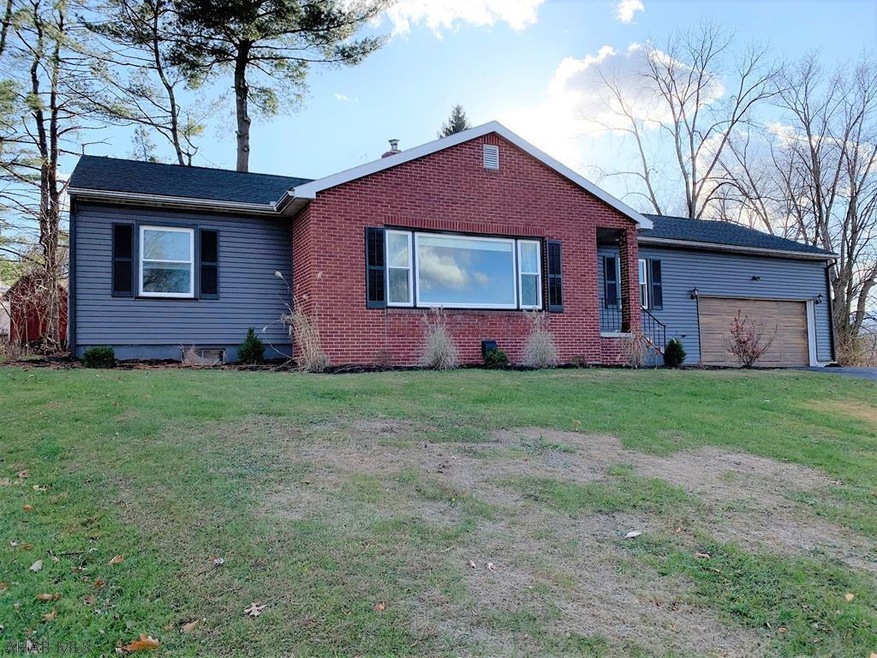 584 E Watson St, Bedford, PA 15522 - photo 1