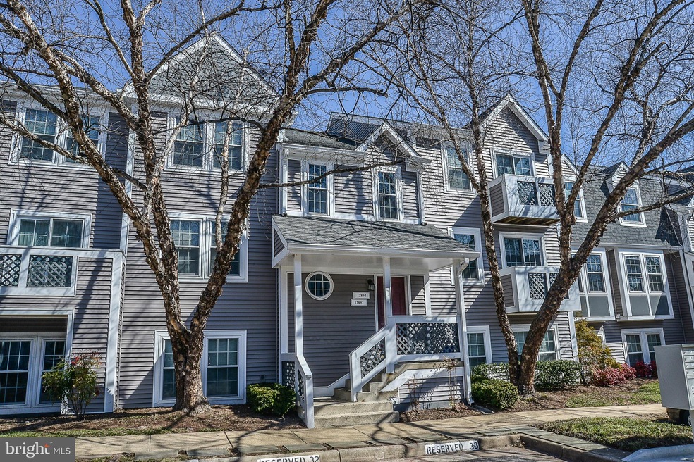 12892 Grays Pointe Rd unit A, Fairfax, VA 22033 - photo 1