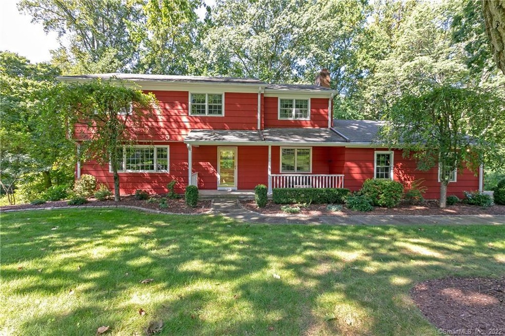 50 Hills Point Road, Trumbull, CT