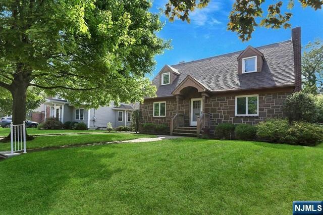 13-20 Ivy Ln unit 1X, Fair Lawn, NJ 07410 - photo 1