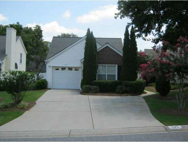 525 Crossbridge Alley, Alpharetta, GA 30022 - photo 1