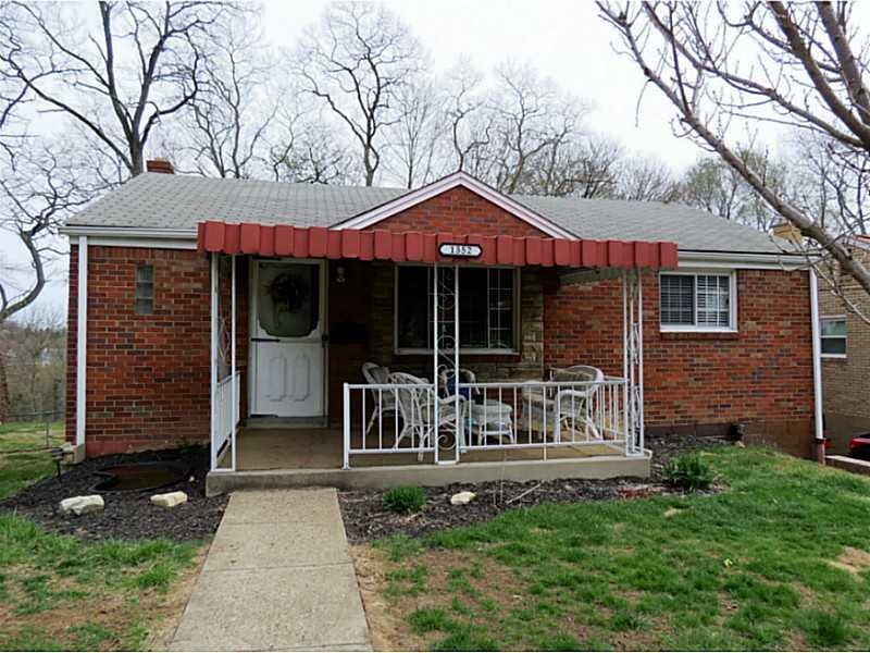Exterior Front. WELCOME HOME TO 1352 PRESTON STREE