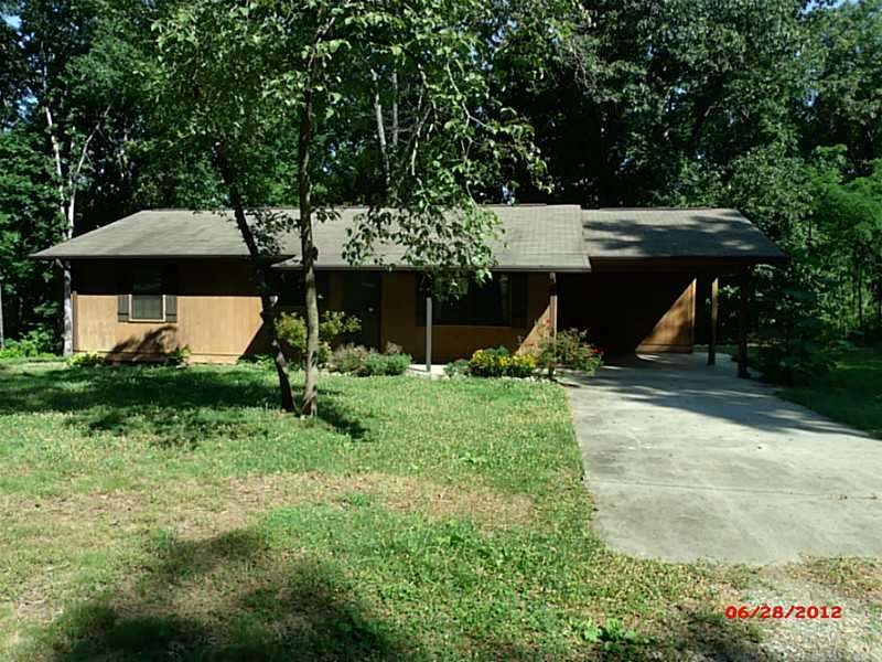 210 Comet Ln, Tunnel Hill, GA 30755 - photo 1