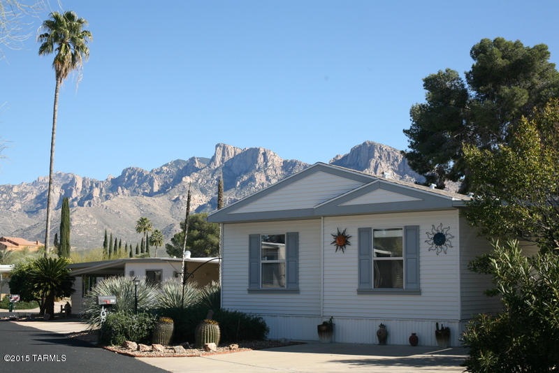 1 front of house