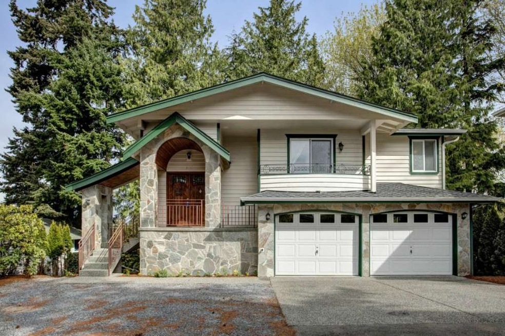 811 Edmonds St, Edmonds, WA 98020 - photo 1