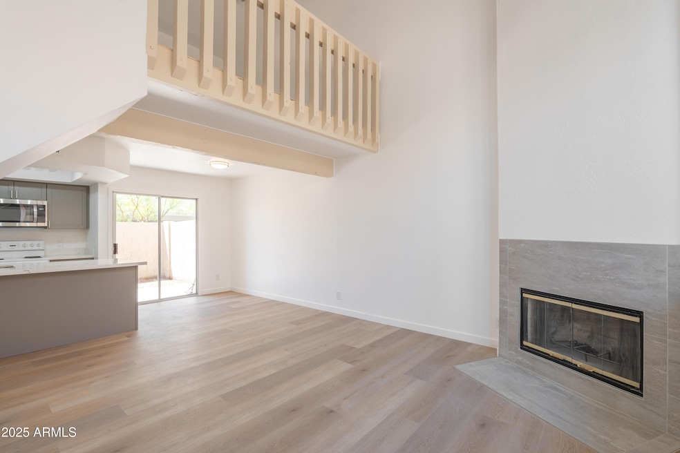 4240 N Longview Ave unit 17, Phoenix, AZ 85014 - photo 1