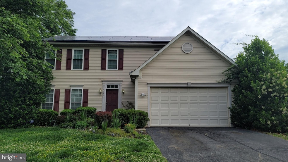 8402 Hillview Rd, Hyattsville, MD 20785 - photo 1