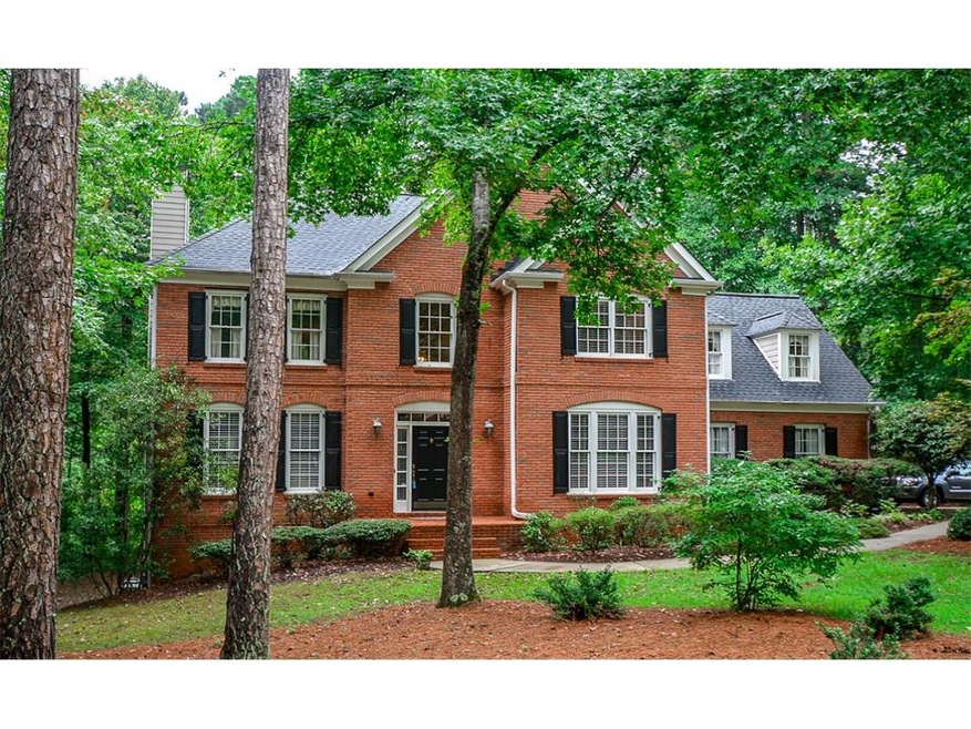 Welcome home to this beautiful brick traditional i
