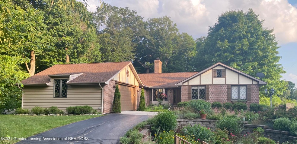 Sold $420,000 • Co-Listing Agent