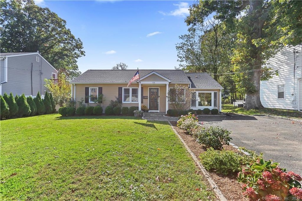 44 Glen Ave, Stamford, CT 06906 - photo 1